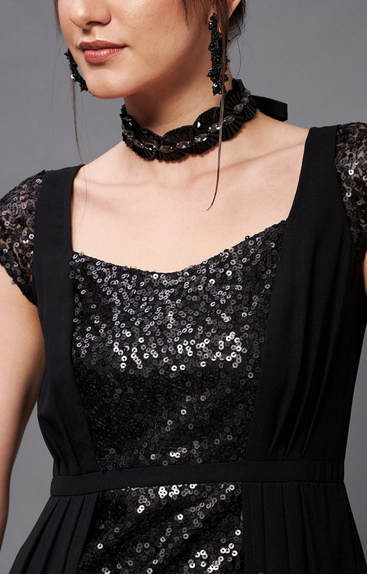 Women's Black Polyester EmbellishedEveningwear Maxi Dress