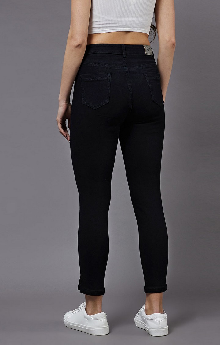Women's Black Solid Skinny Jeans