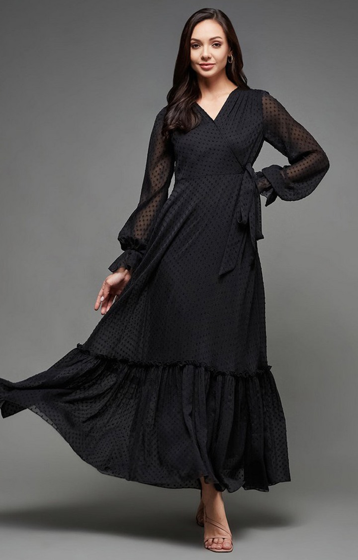 Women's Black Chiffon SolidEveningwear Fit & Flare Dress