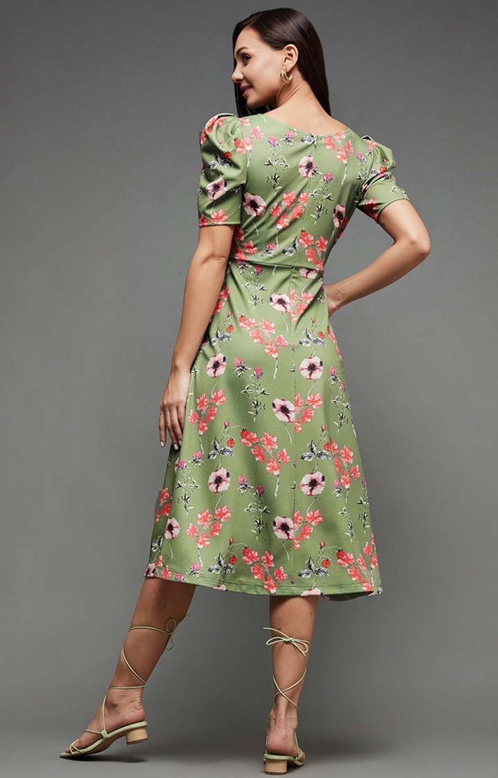 Women's Green Polyester Casualwear Maxi Dress