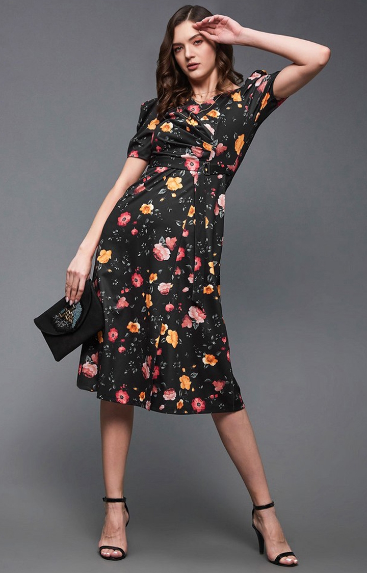 Women's Black Polyester Casualwear Fit & Flare Dress
