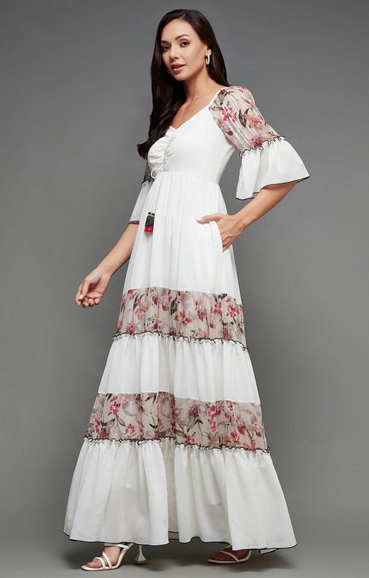 Women's White Georgette Casualwear Tiered Dress