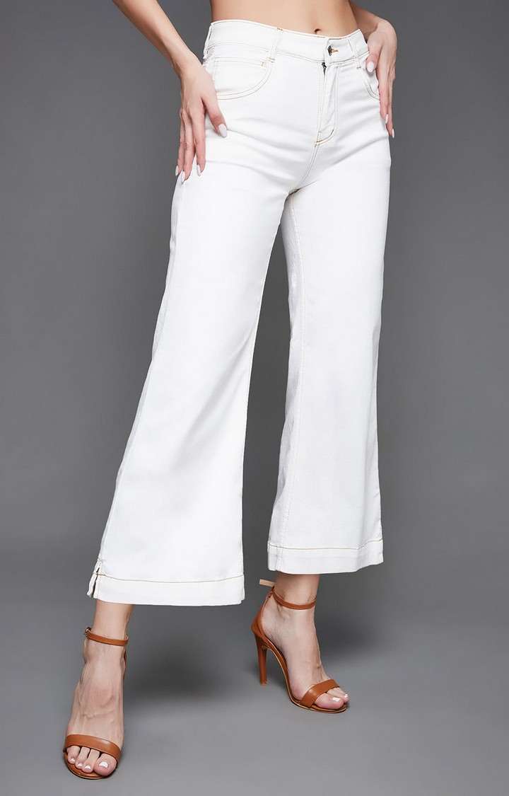 Women's White Solid Flared Jeans