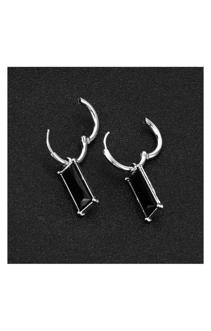 Jaunty Black Earrings (1 Side)