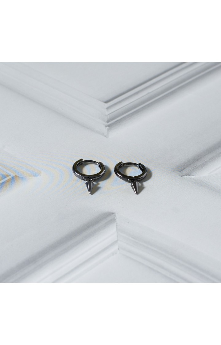 Black Sharp  Loop Hoop Earrings