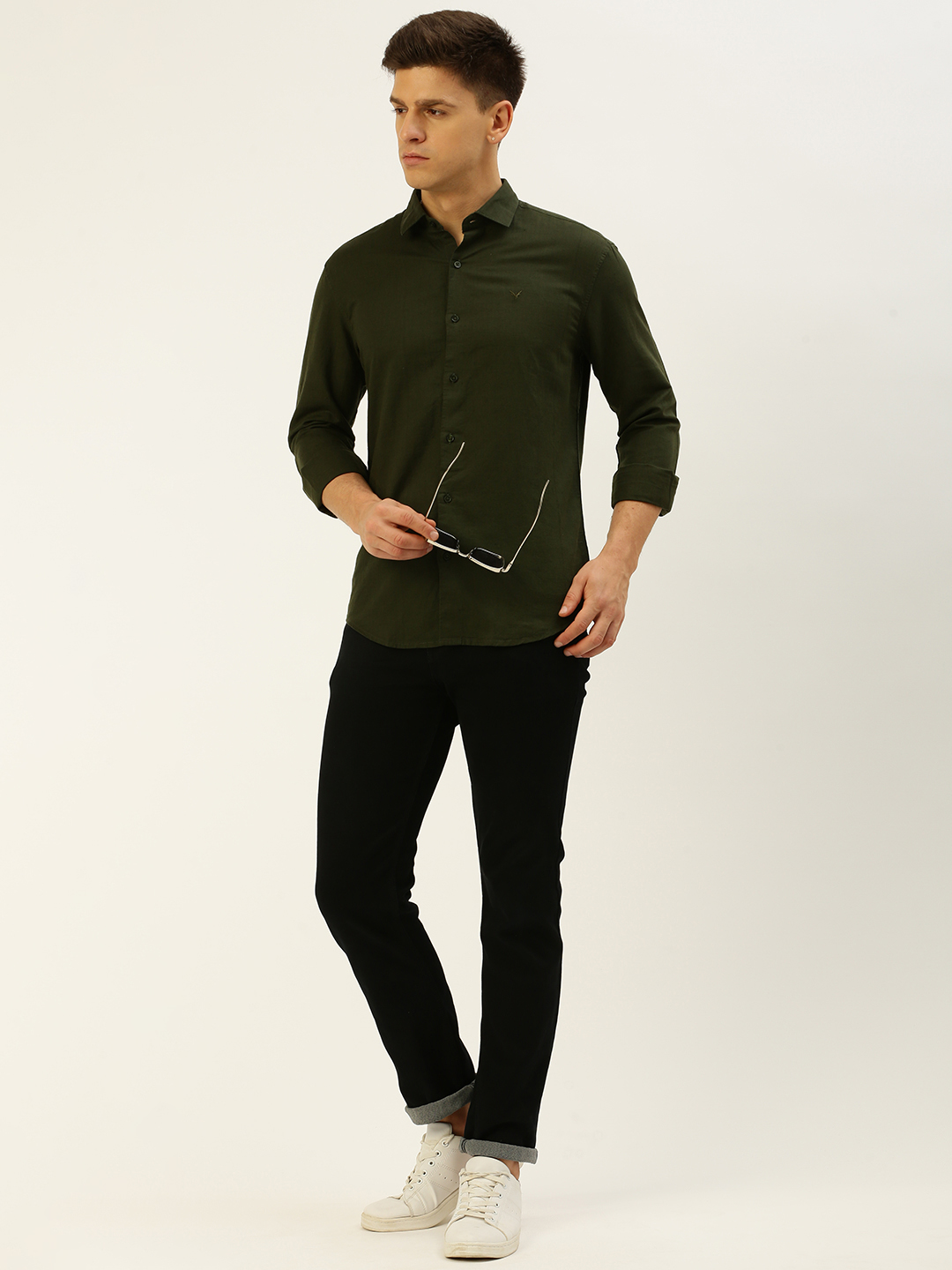 SHOWOFF Men's Spread Collar Solid Olive Regular Fit Shirt