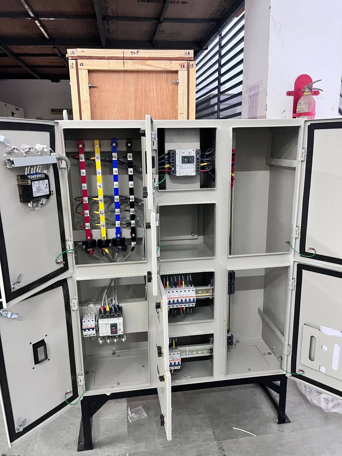 6847.2 (D'MAK Power Distribution Panel- D'MAK/2024-25/6847.2)
