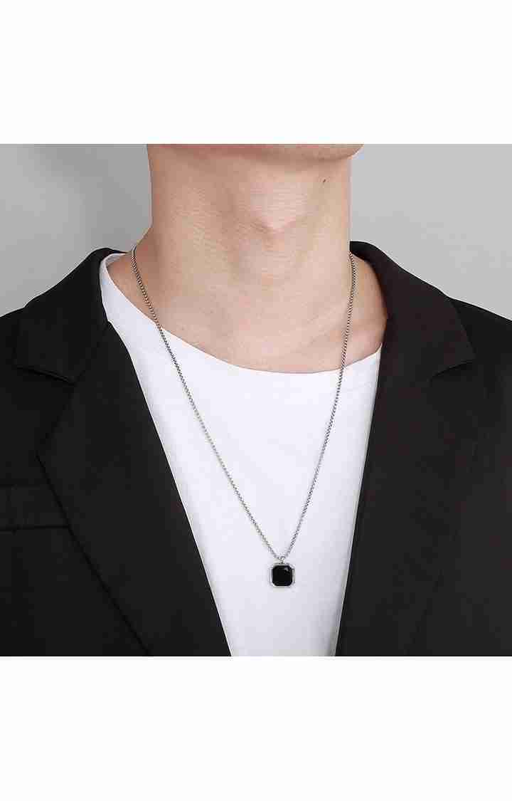 Midnight Charisma Chain