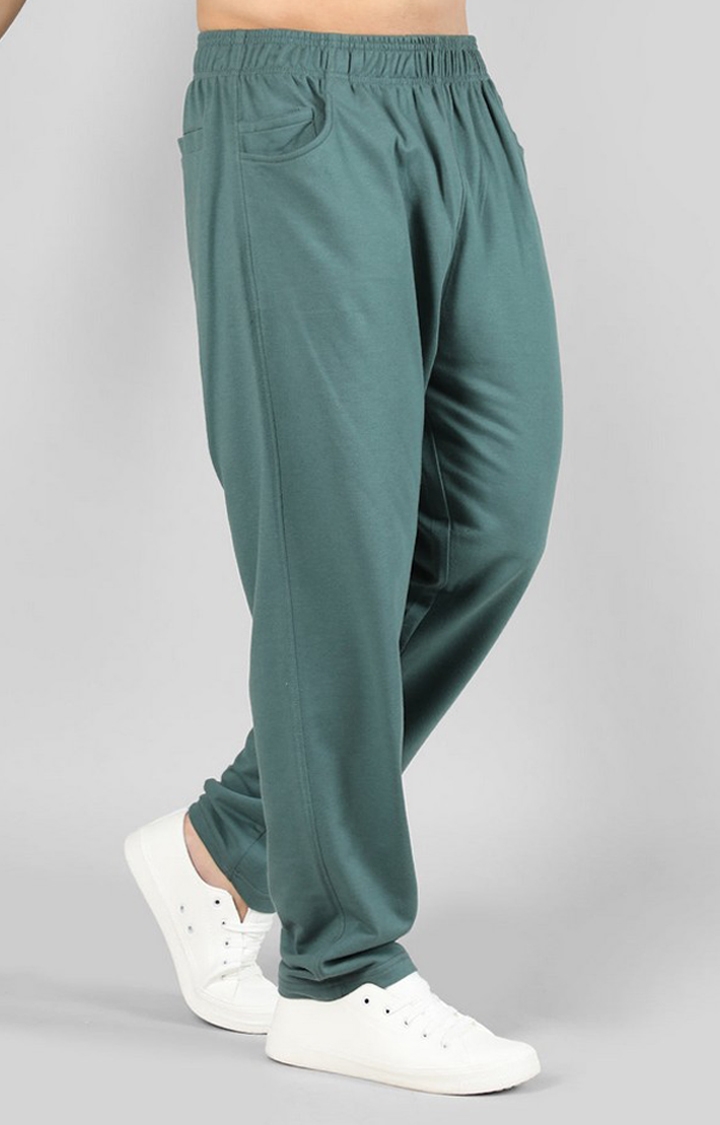Men's Earth Green Solid Cotton Trackpant