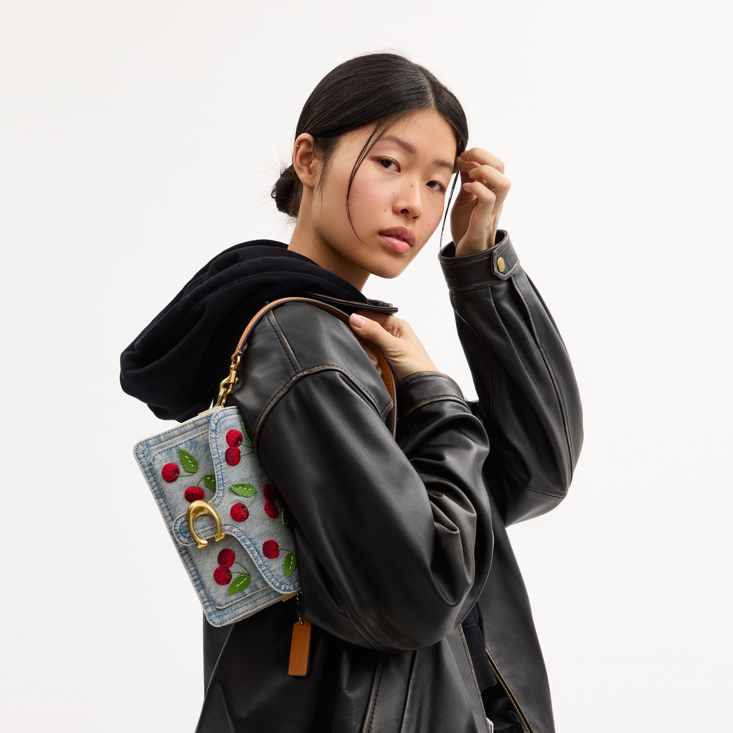 Tabby Shoulder Bag 20