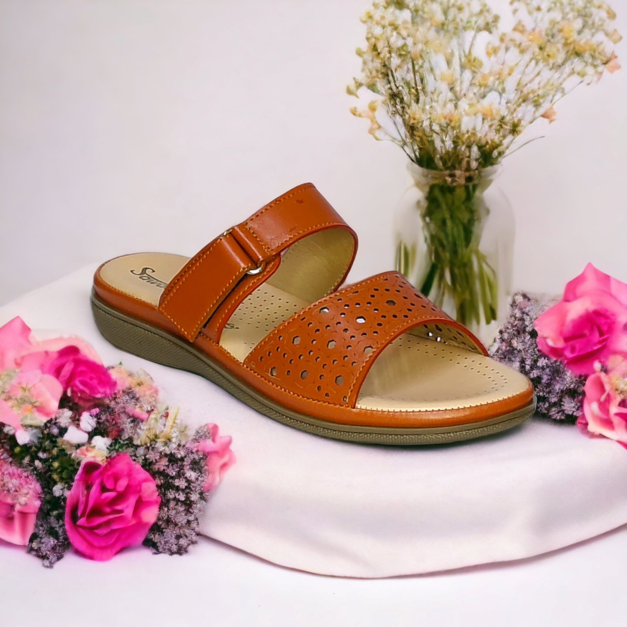 Sawadi Women Heel chappals casuals