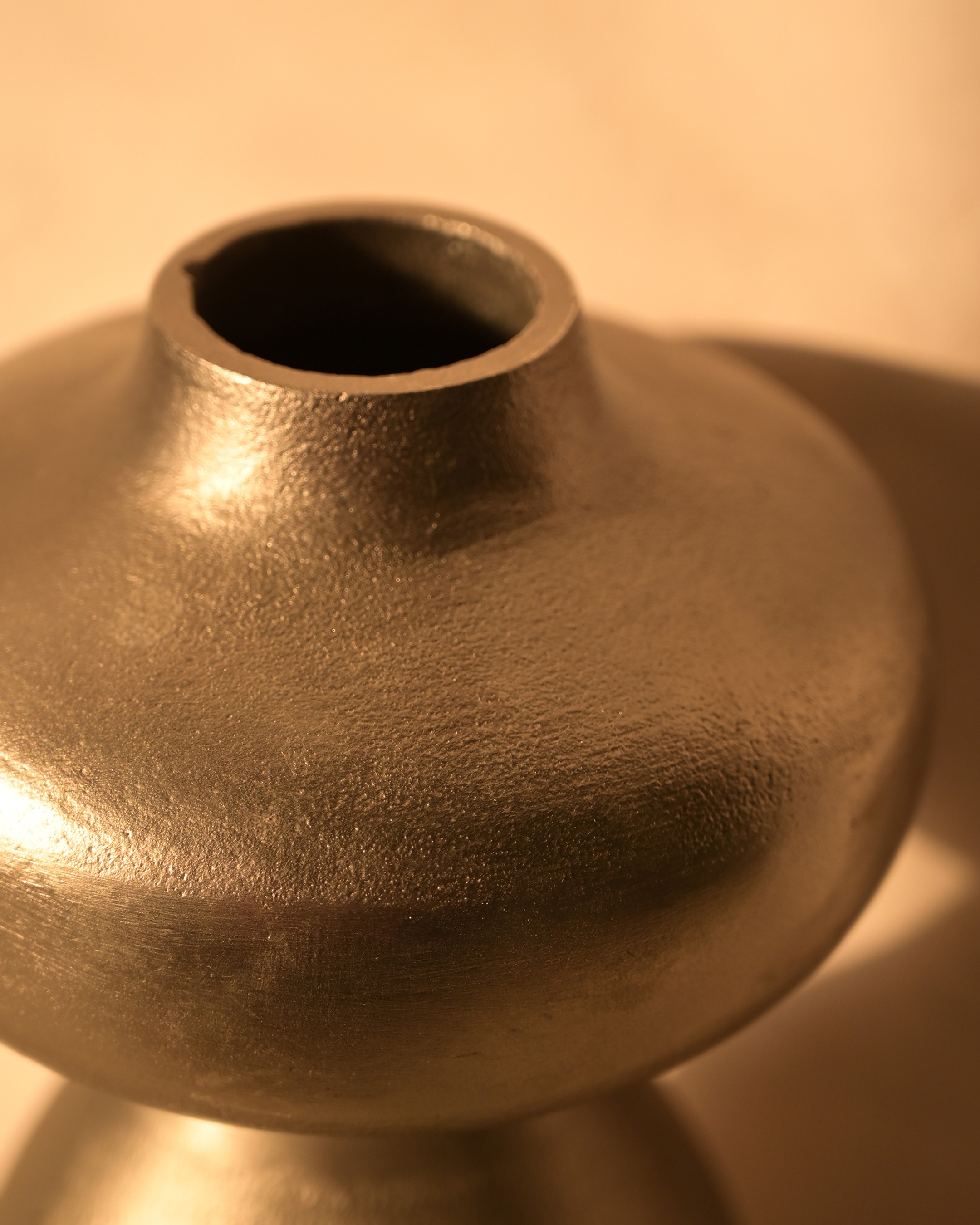 Liora Vase