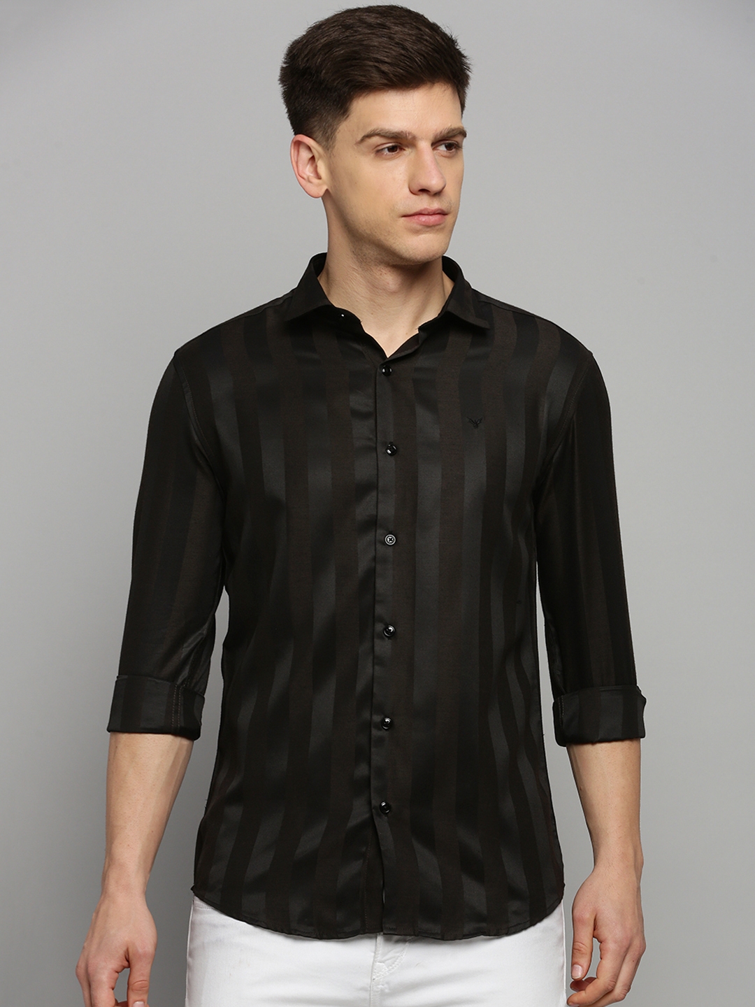 Showoff | SHOWOFF Men's Spread Collar Solid Black Classic Shirt 1