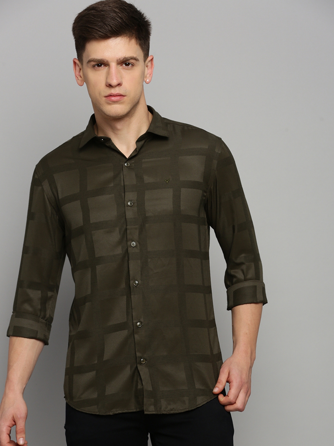 Showoff | SHOWOFF Men's Spread Collar Solid Olive Classic Shirt 1
