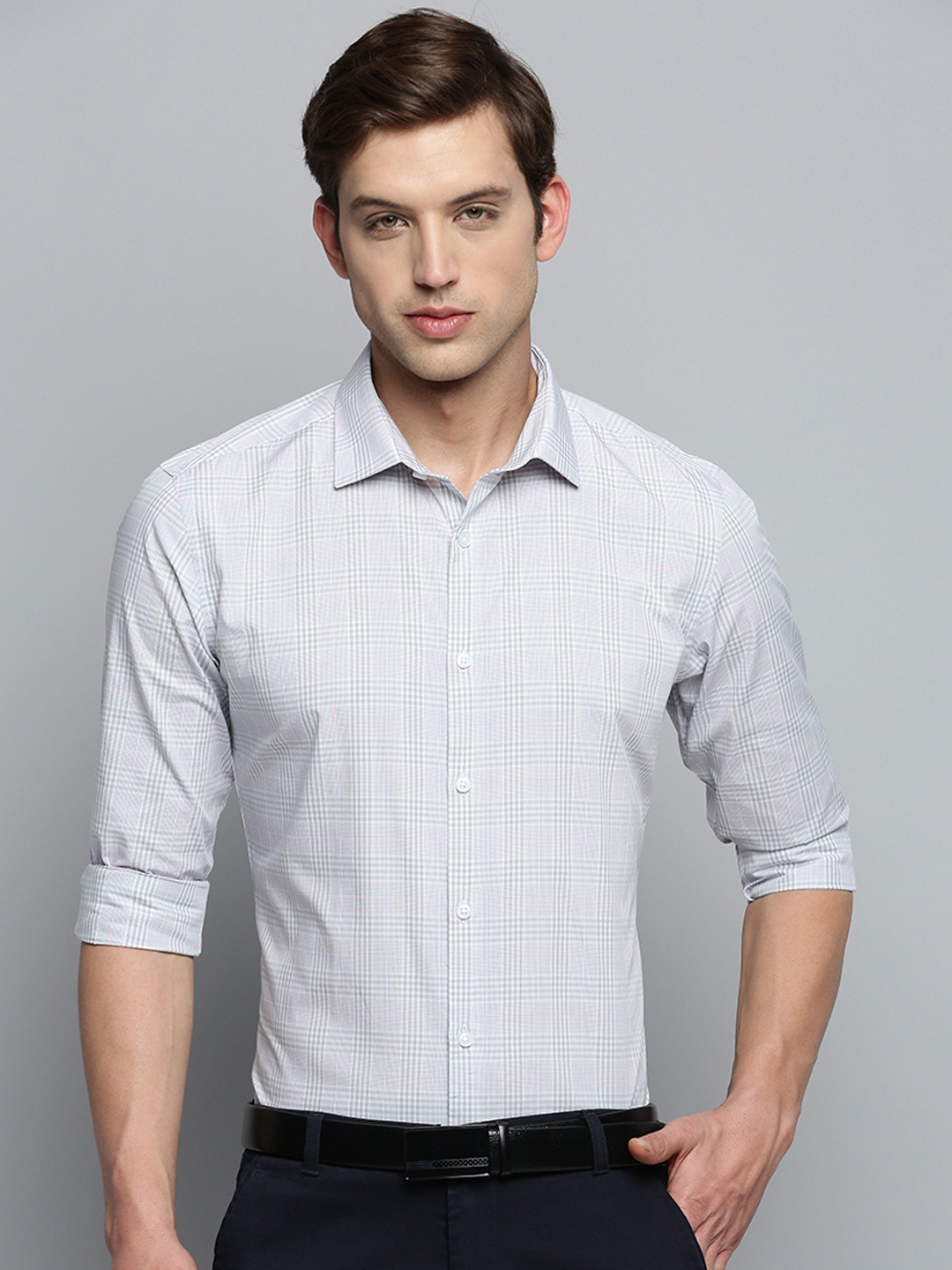 Showoff | SHOWOFF Men's Spread Collar Checked Grey Classic Shirt 1