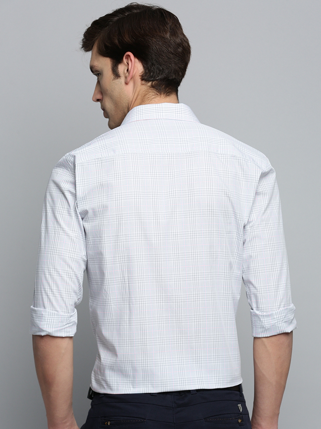 Showoff | SHOWOFF Men's Spread Collar Checked Grey Classic Shirt 3