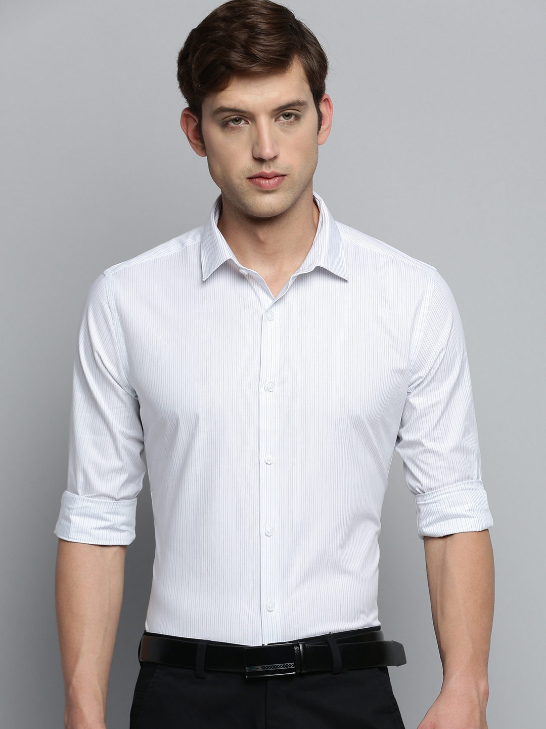 Showoff | SHOWOFF Men's Spread Collar Striped White Classic Shirt 1