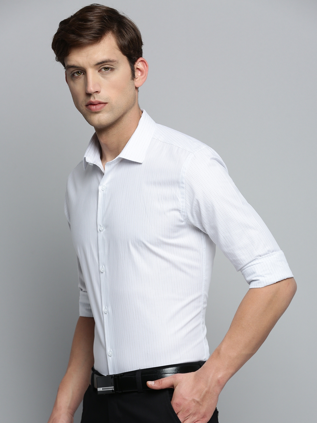 Showoff | SHOWOFF Men's Spread Collar Striped White Classic Shirt 2