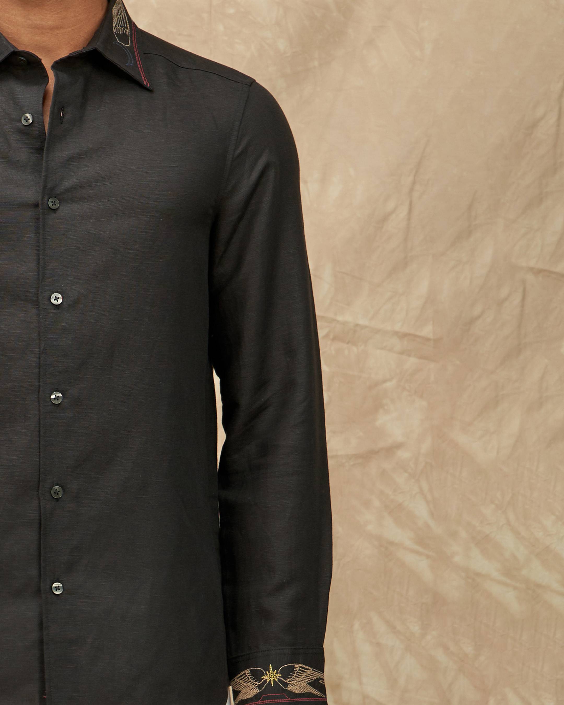 Cutaway Collar Shirt