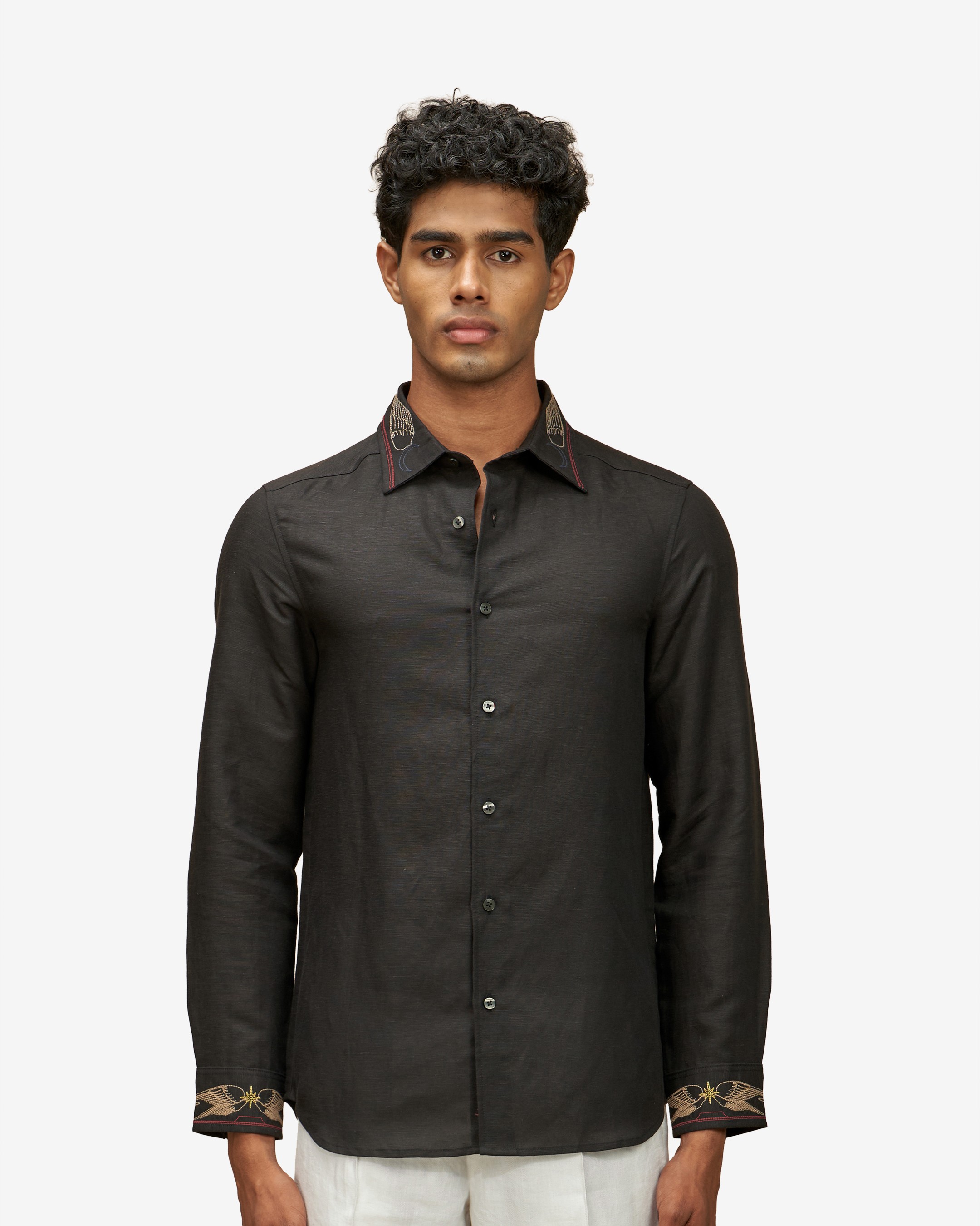 Cutaway Collar Shirt