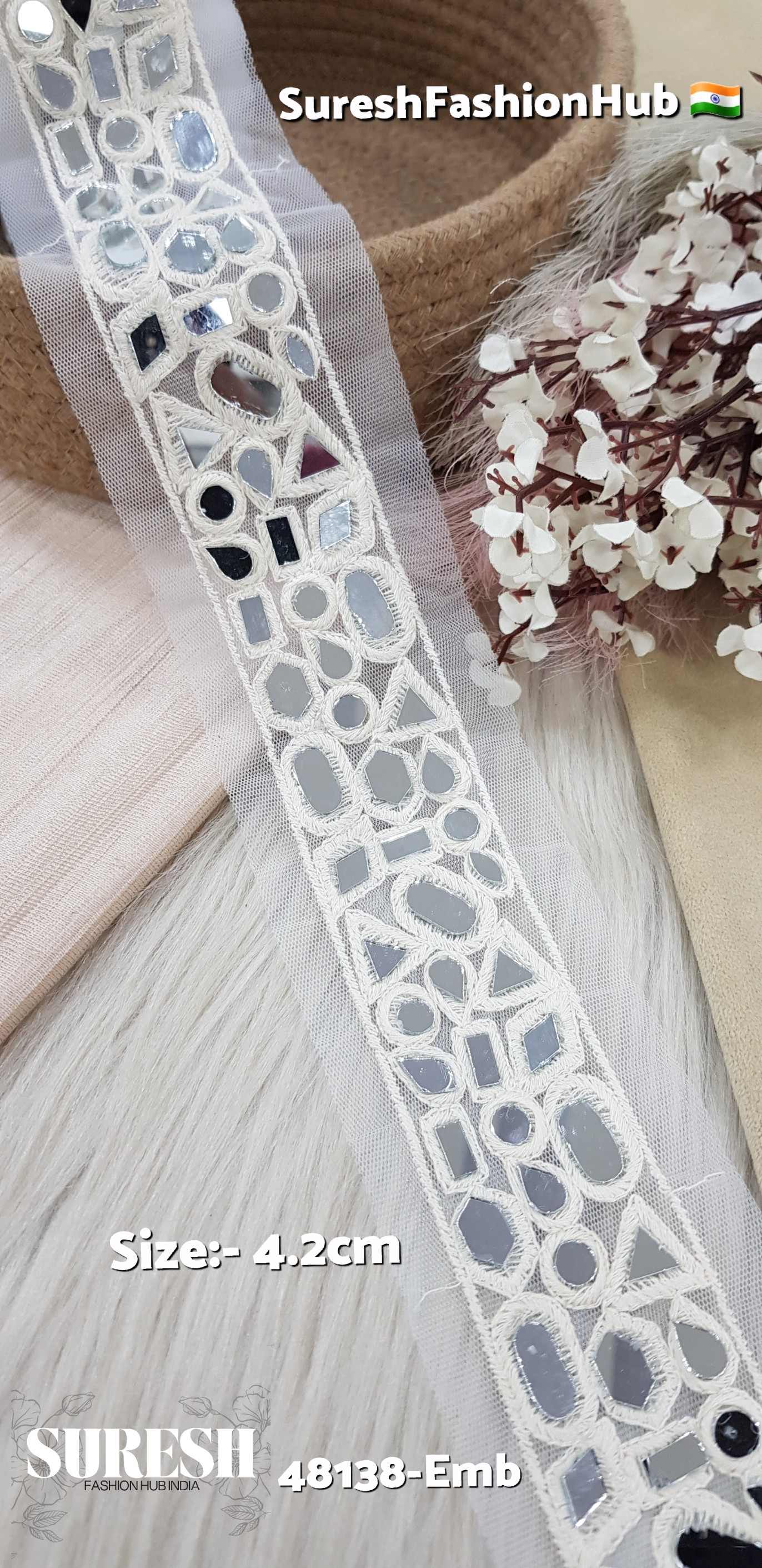 White Elegance Water Mirror Lace