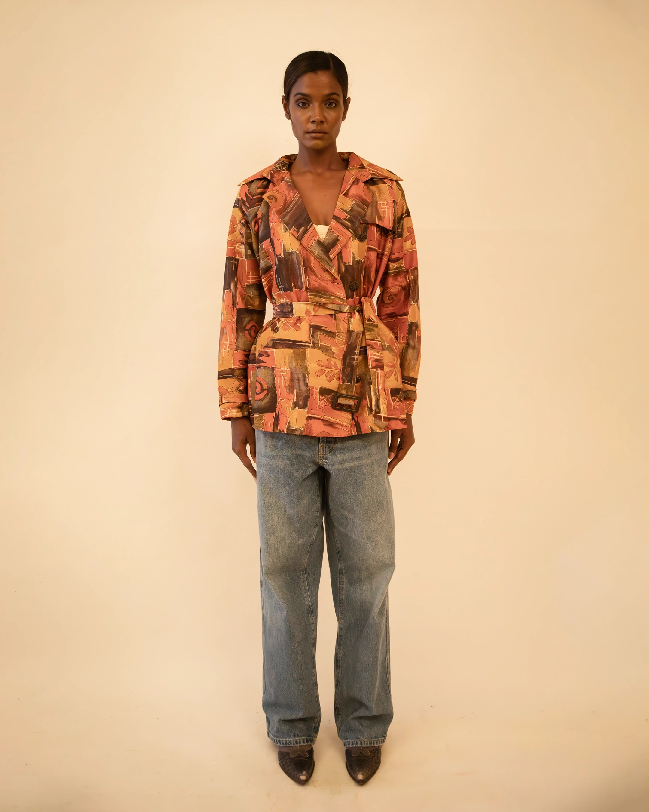 Nira- Cropped Abstract Print Silk Trech Coat