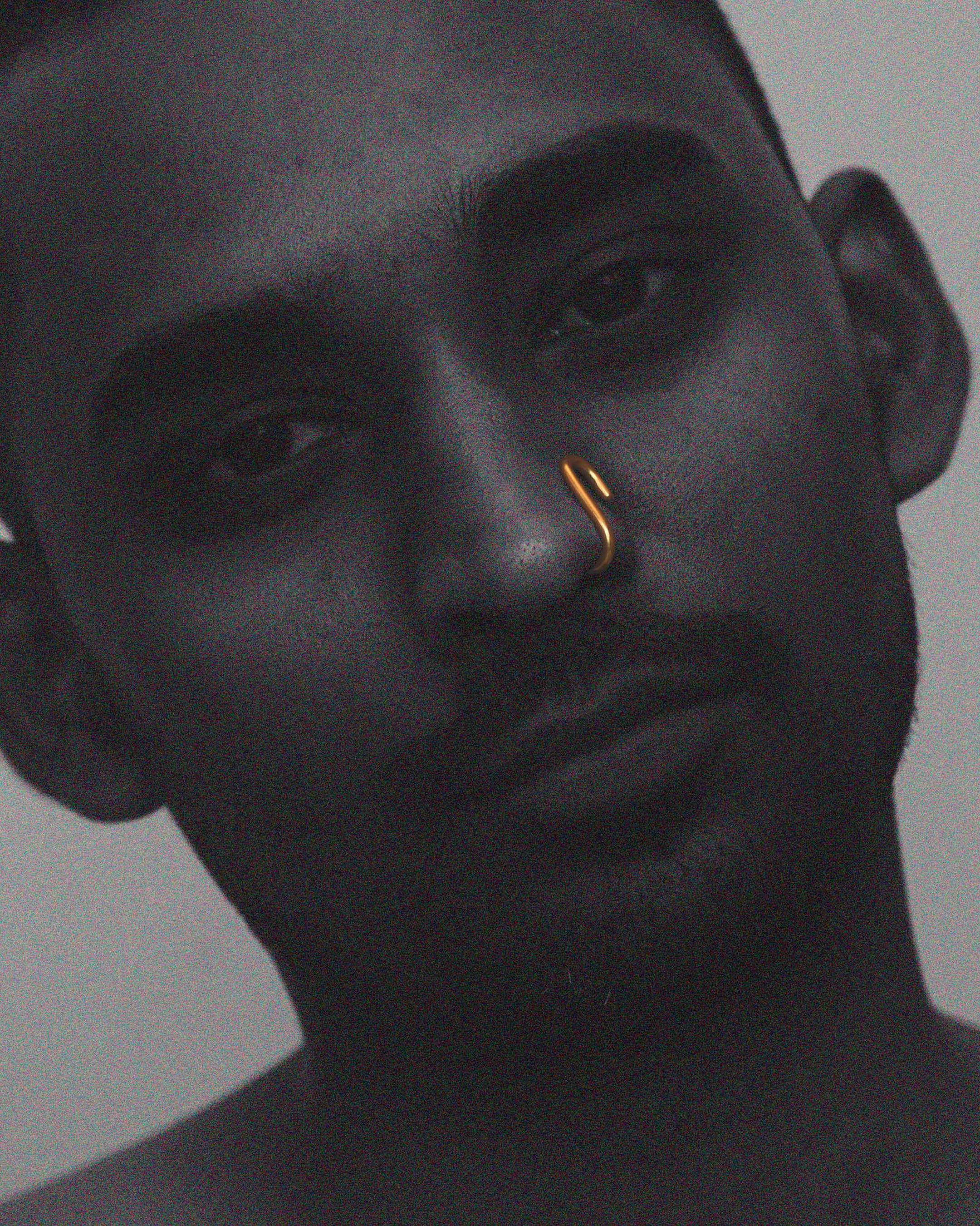 Crescent Nose Pin - Single