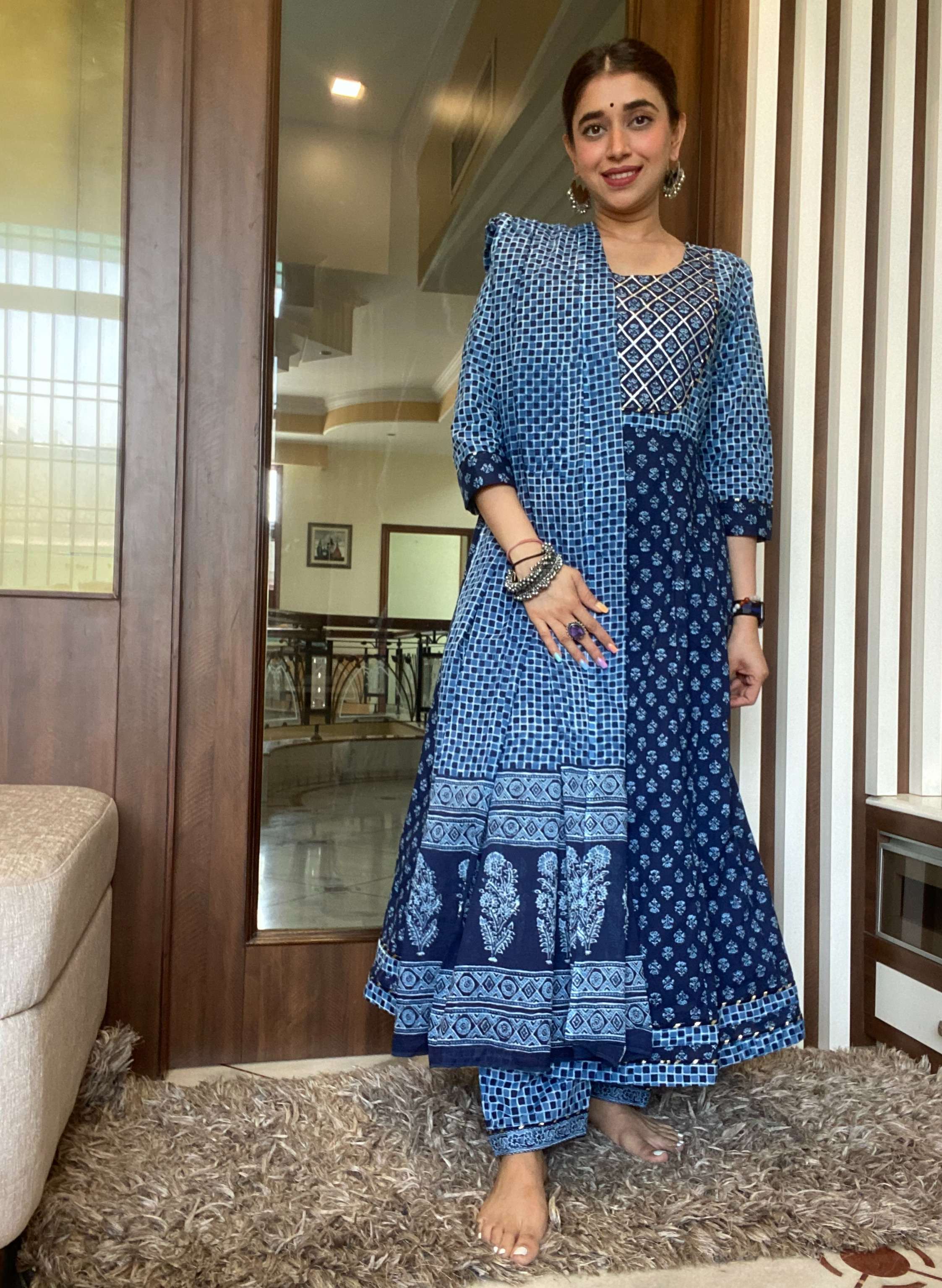 Pehnava by Avani | Indigo Blues undefined