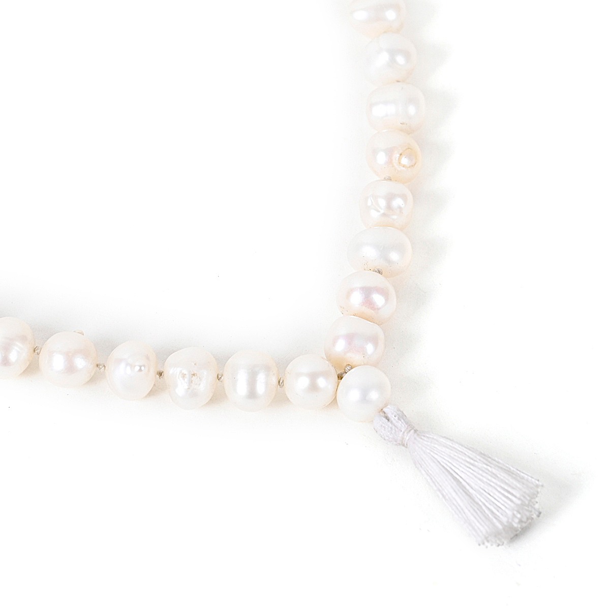 Shiv Ratan Kendra Natural Pearl Mala to balance Moon Planet, Mental Well Being & Anger Control II Length 45-50 CM II Weight: 80-90 Grams II
