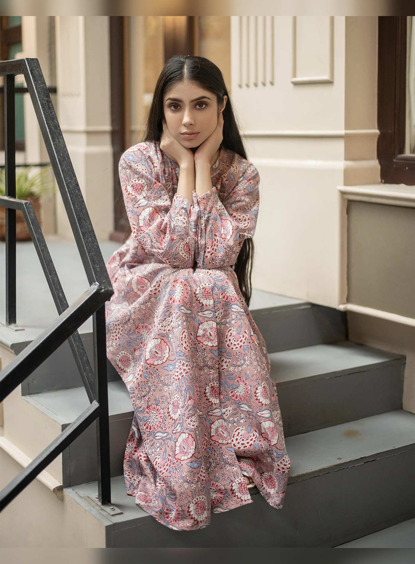 Alice18-Womens Pleated Maxi Dress , Where Effortless Elegance Meets Timeless Grace