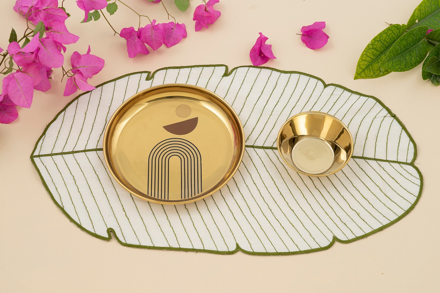 Insignia Gold Small plate