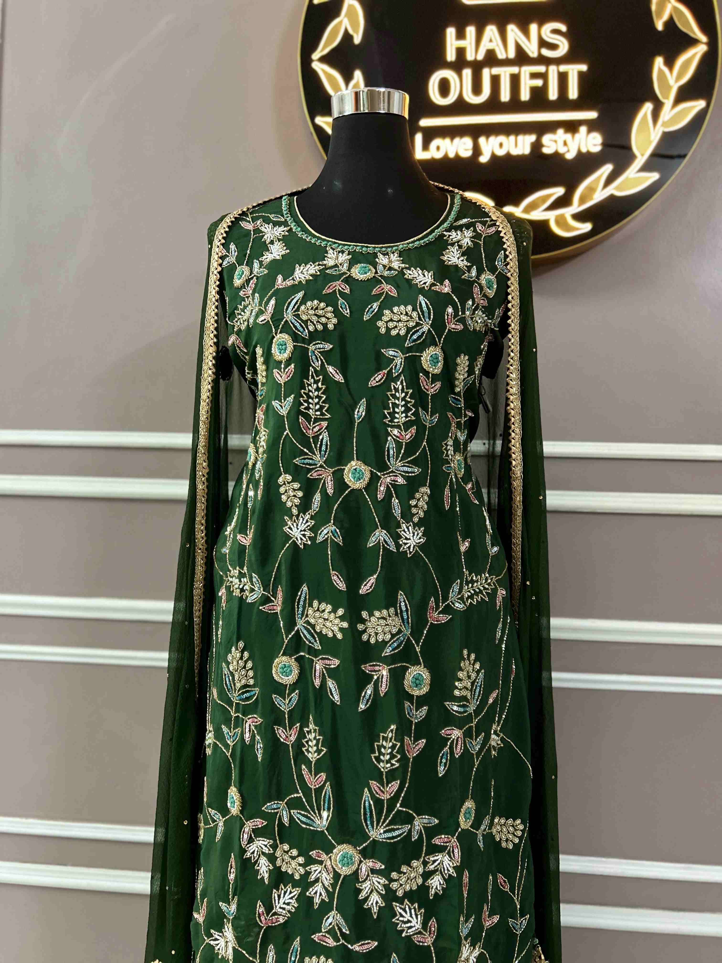 Gulbano Greengrace Sahara Set with embroidered chiffon dupatta