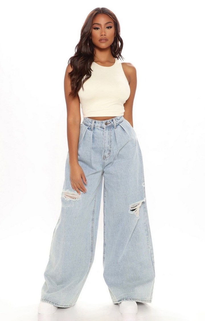 Women Blue Wipe Out Pleated Ripped Jeans