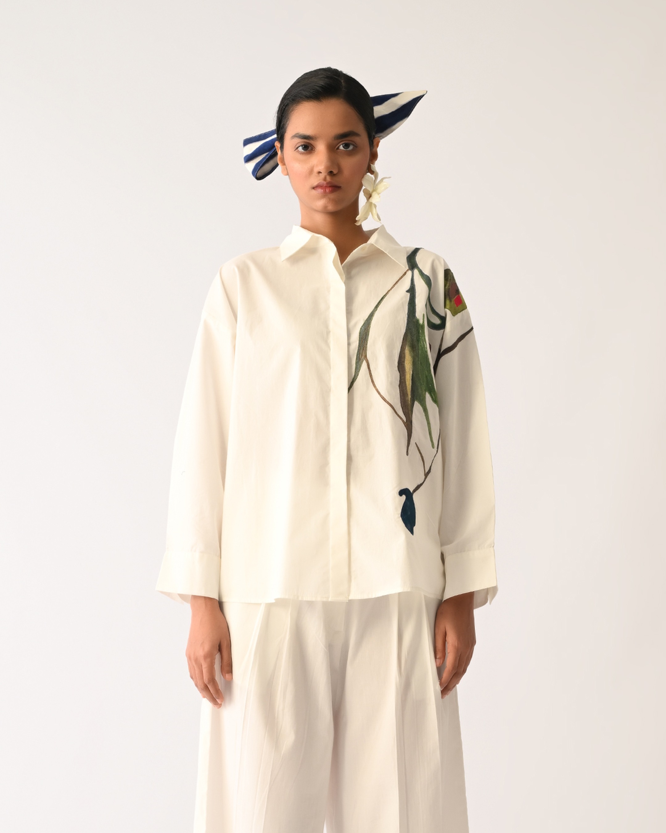 Botanica Ivory Sky Appliqué Top