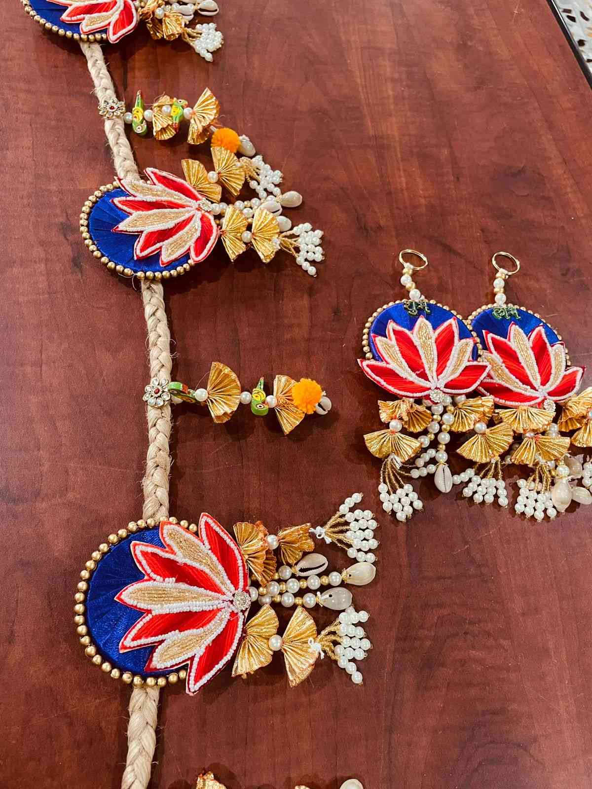 Jute bandarwal with side hangings