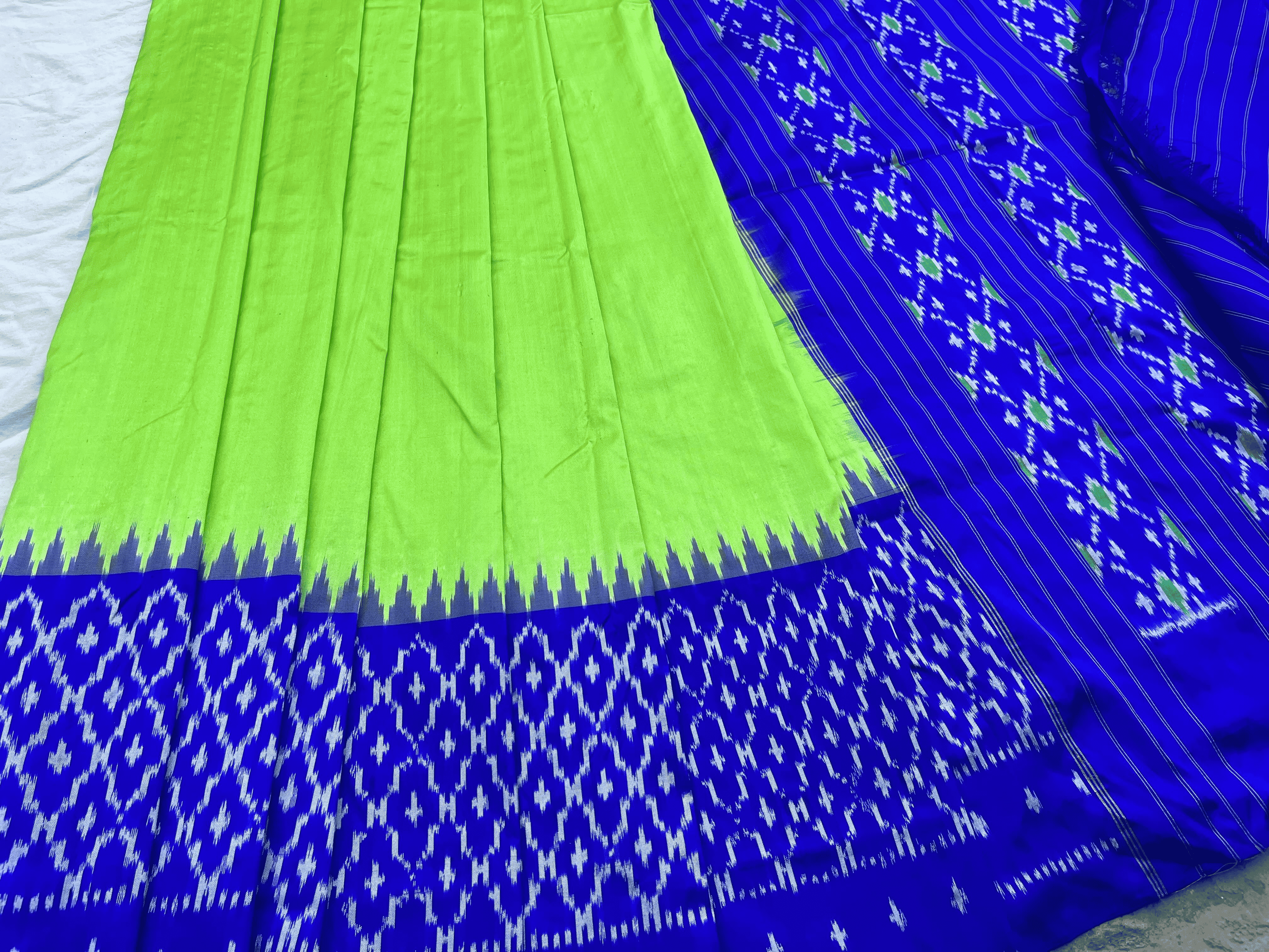 Silk Big Border Green Ikat Saree