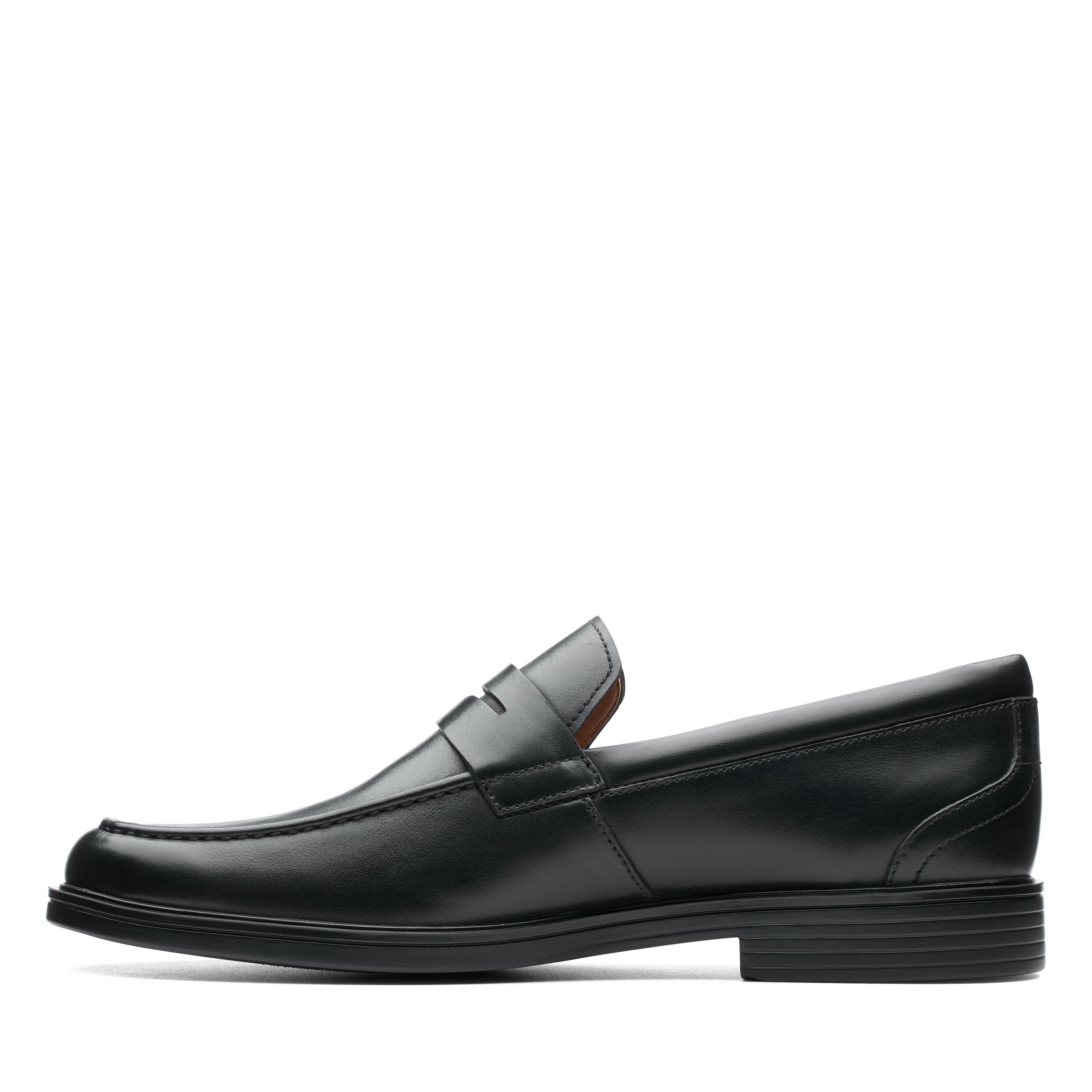 Un Aldric Step Black Leather
