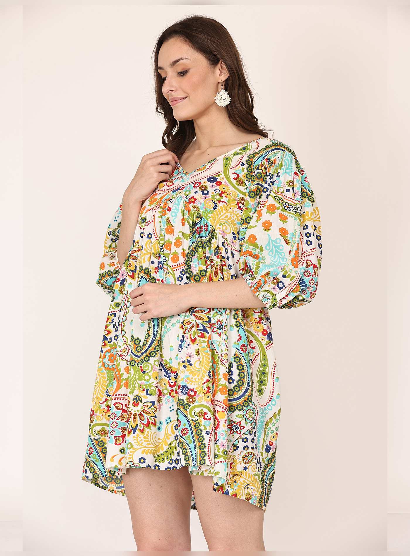 Alice18 Women's Vibrant Eclectic Print Mid-Thigh Dress – Effortless Elegance