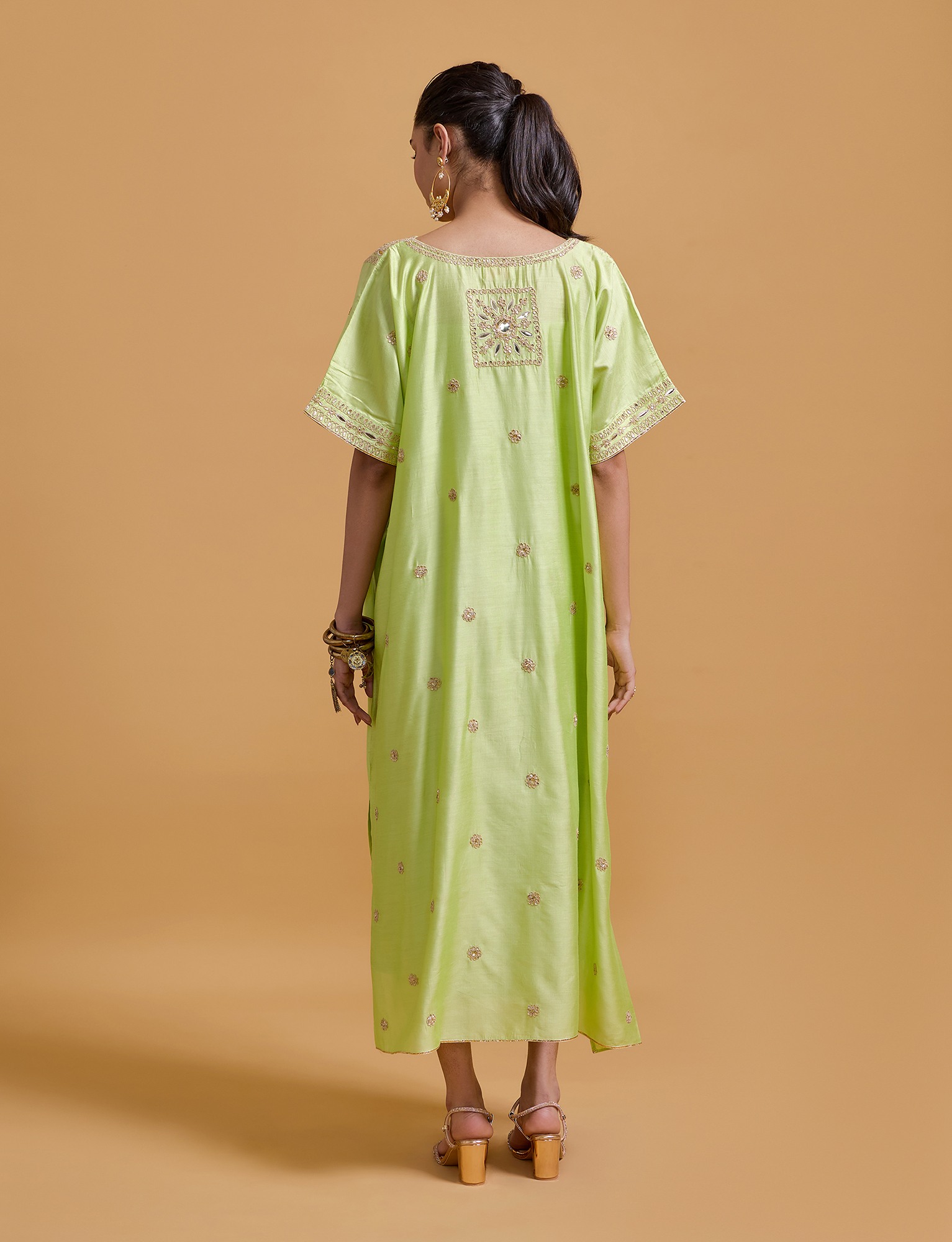 Zeenat Pista Kaftan