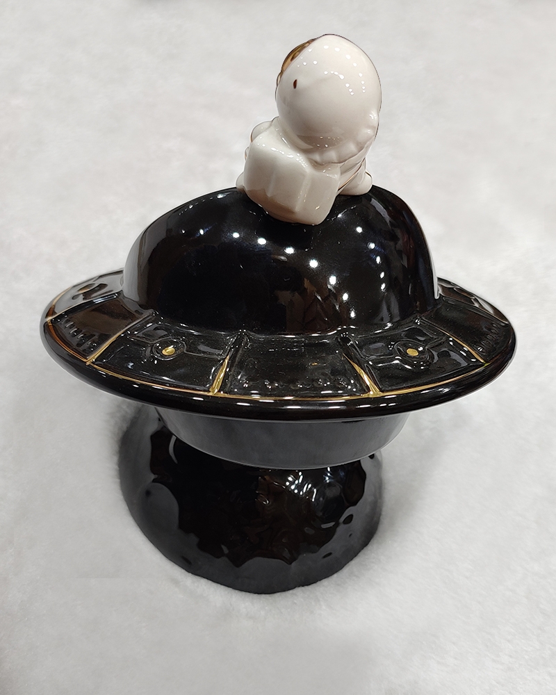 Order Happiness | Order Happiness Antique Astronaut Centerpiece Home Decor Candy Bowl Holder Key Sundries Container Spaceman Statue Figurine Home Table Decoration - Dark Brown 2
