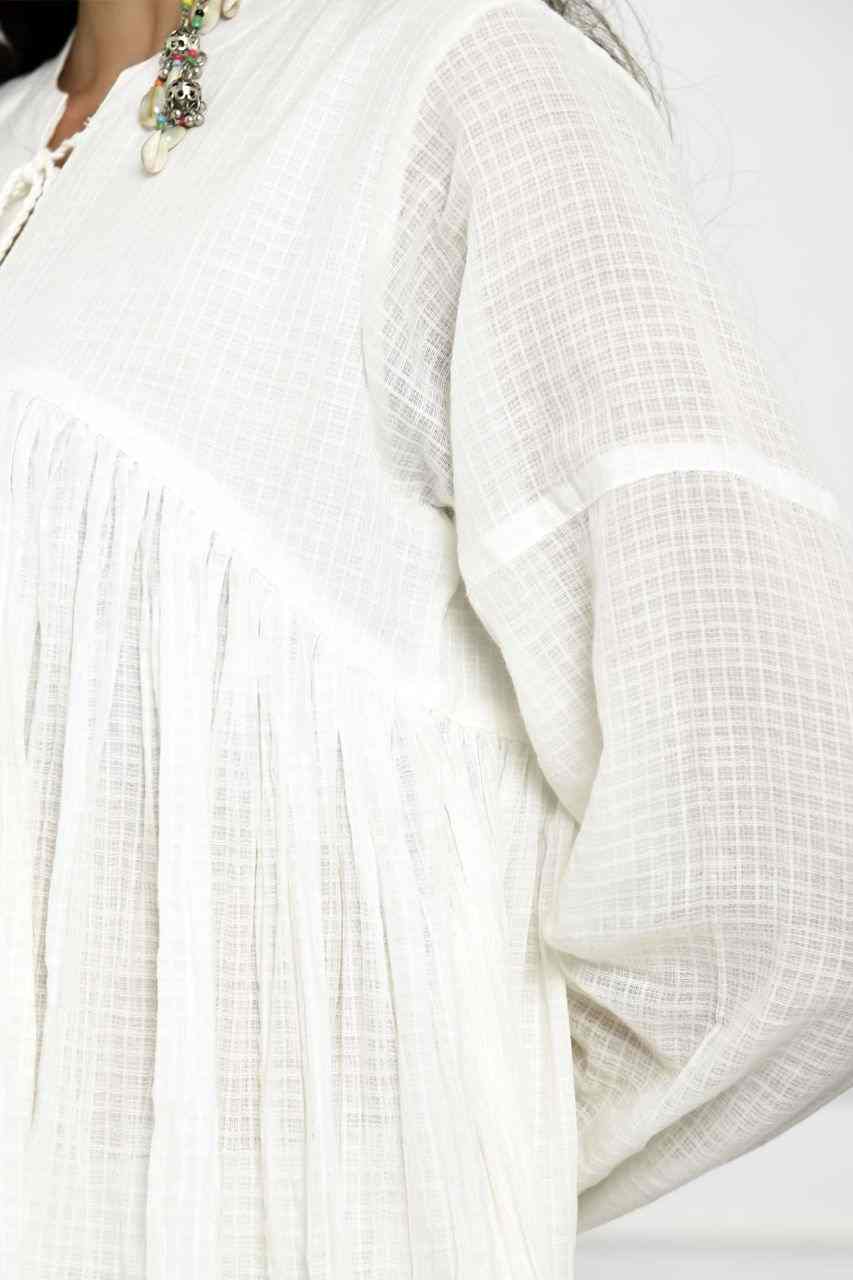 Naksh Short Solid White Pure Cotton Kota Gathered Kurta