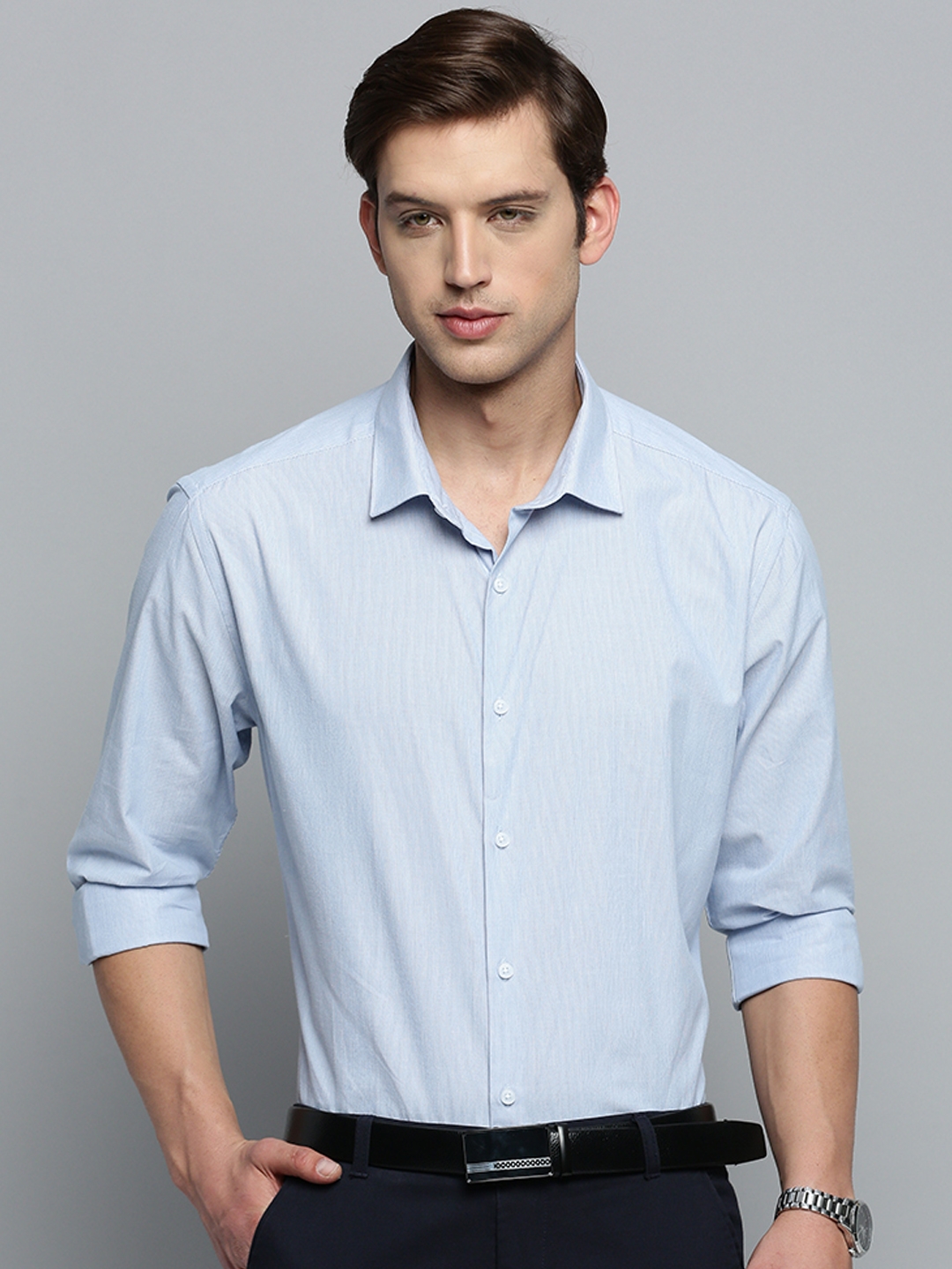 Showoff | SHOWOFF Men's Spread Collar Blue Striped Shirt 1