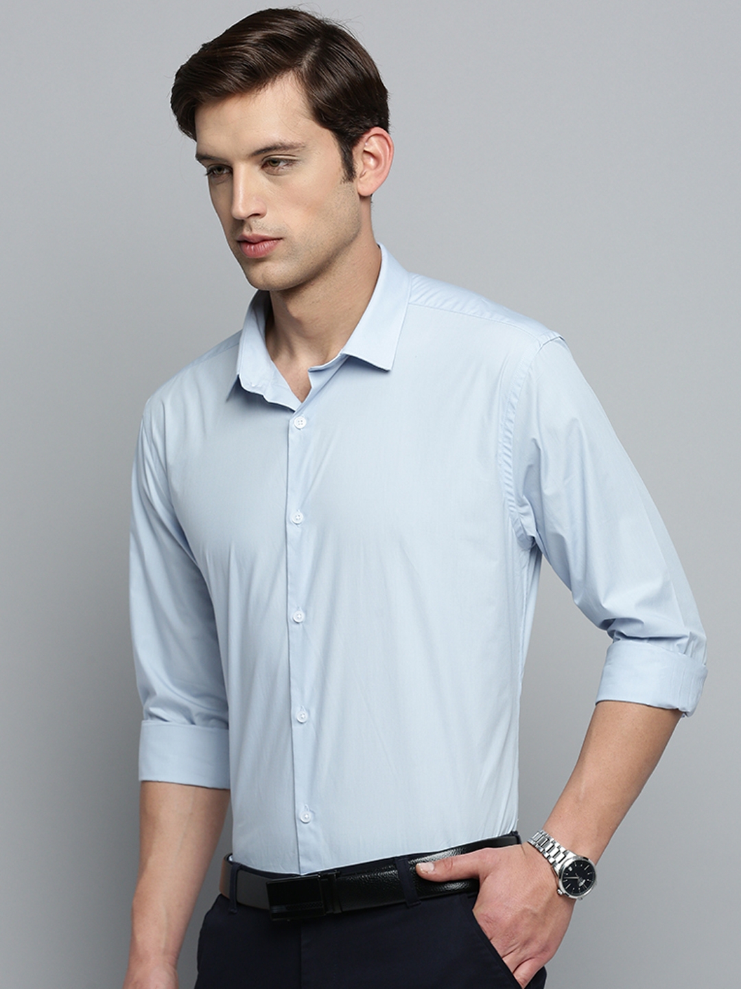 Showoff | SHOWOFF Men's Spread Collar Blue Solid Shirt 2