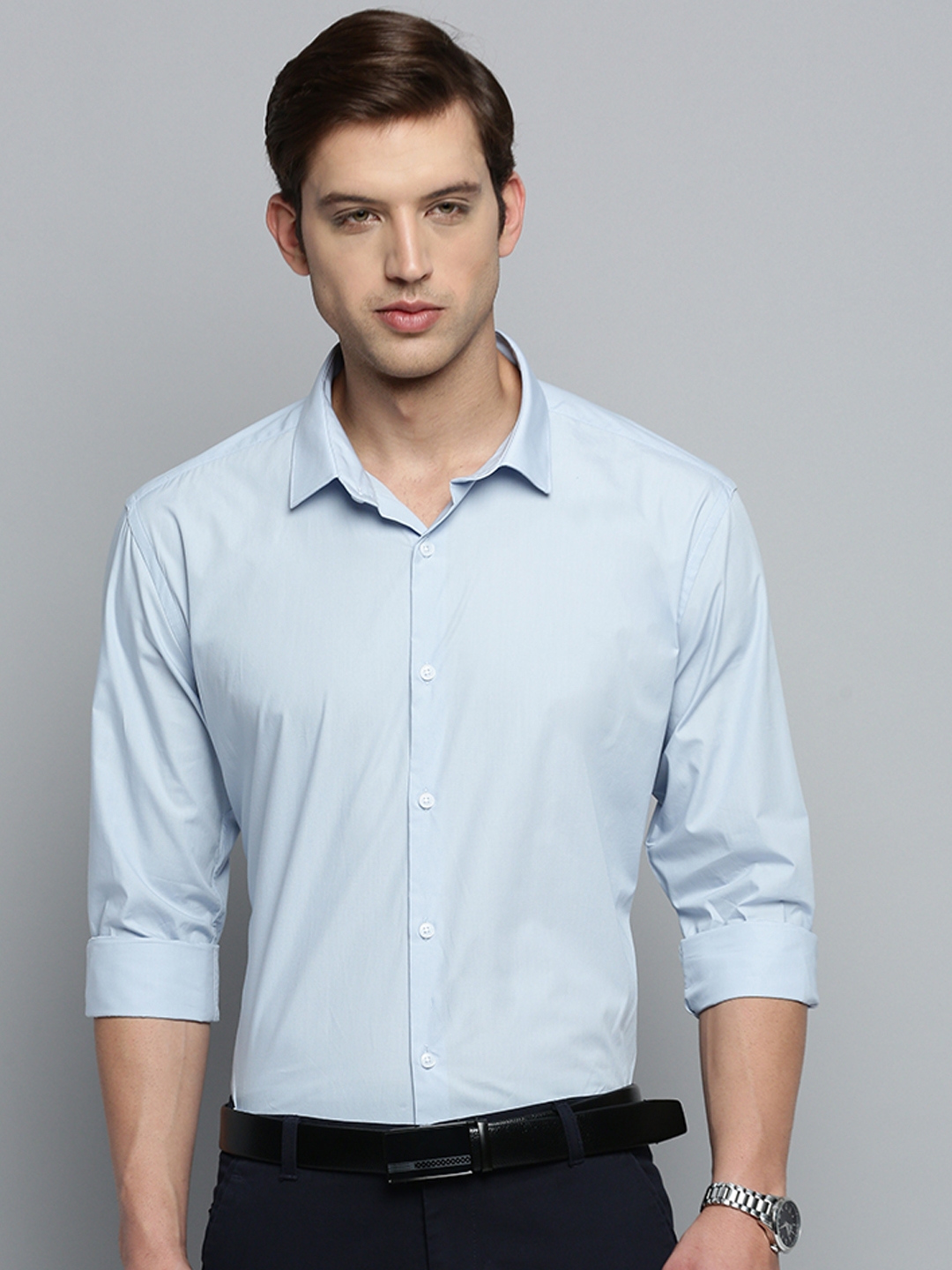 Showoff | SHOWOFF Men's Spread Collar Blue Solid Shirt 1