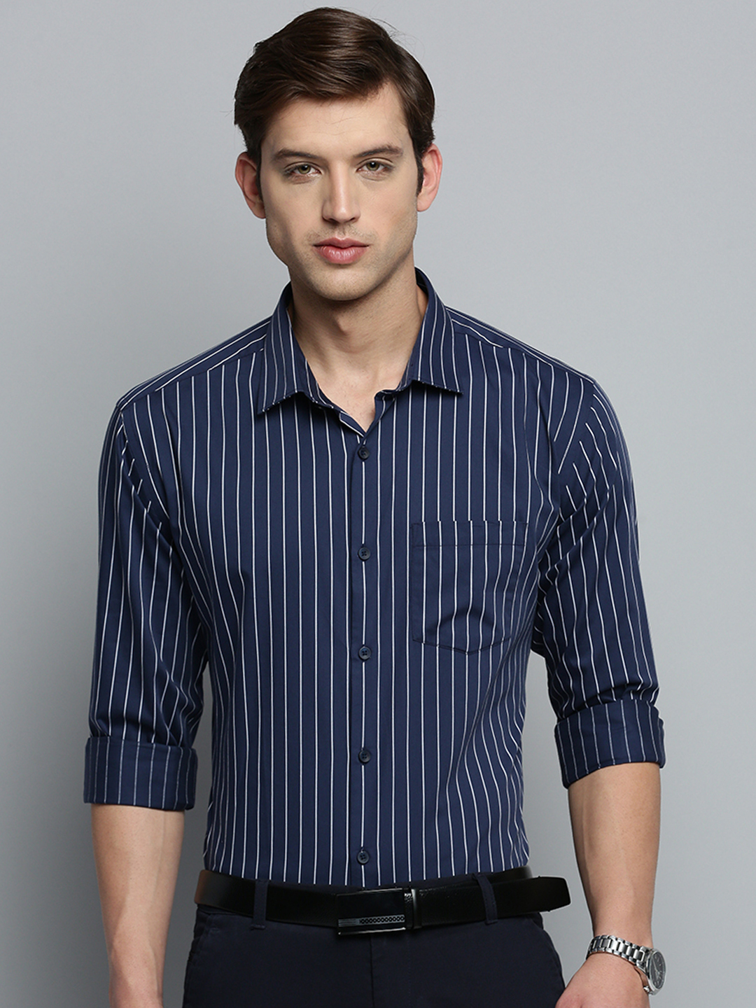SHOWOFF Men's Spread Collar Navy Blue Striped Shirt