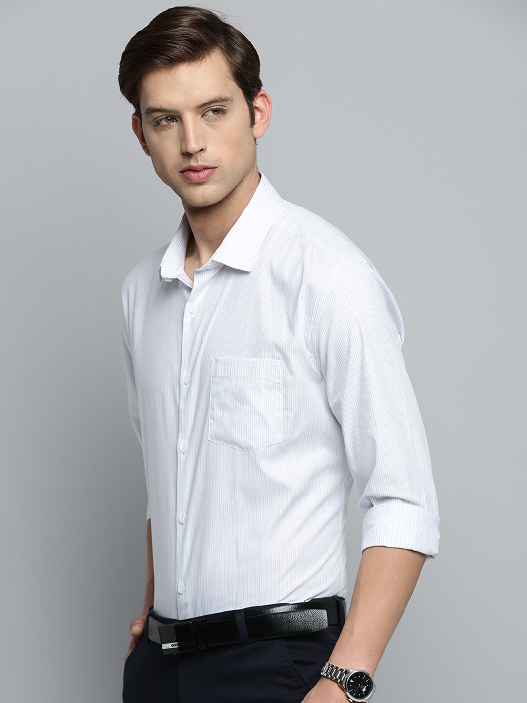 SHOWOFF Men's Spread Collar White Striped Shirt