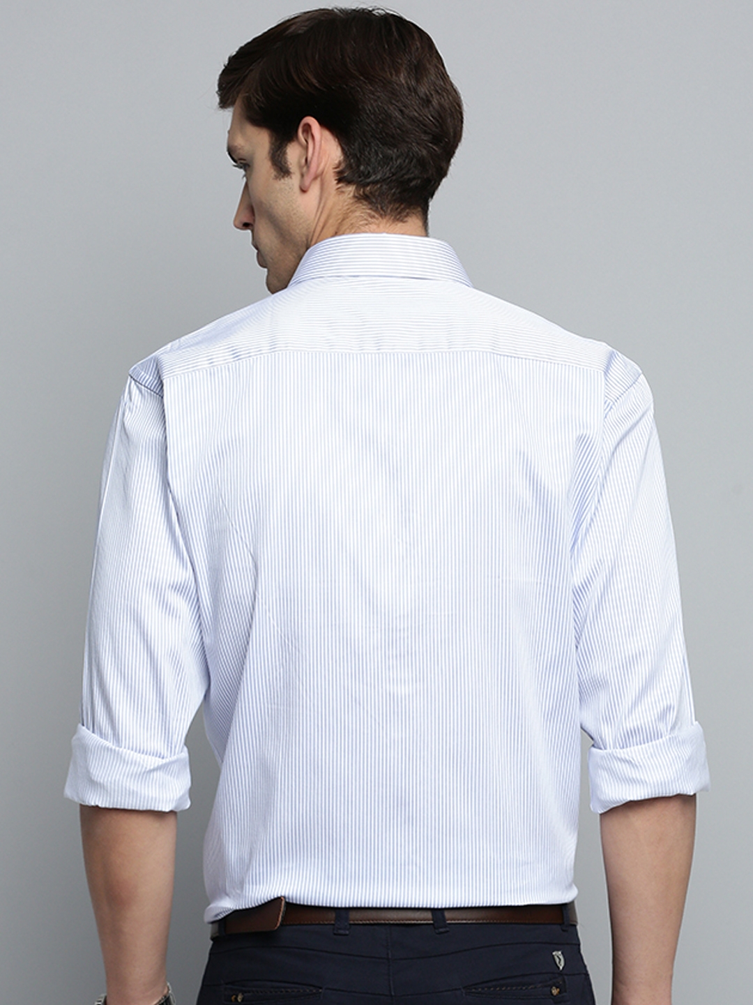 Showoff | SHOWOFF Men's Spread Collar White Striped Shirt 3