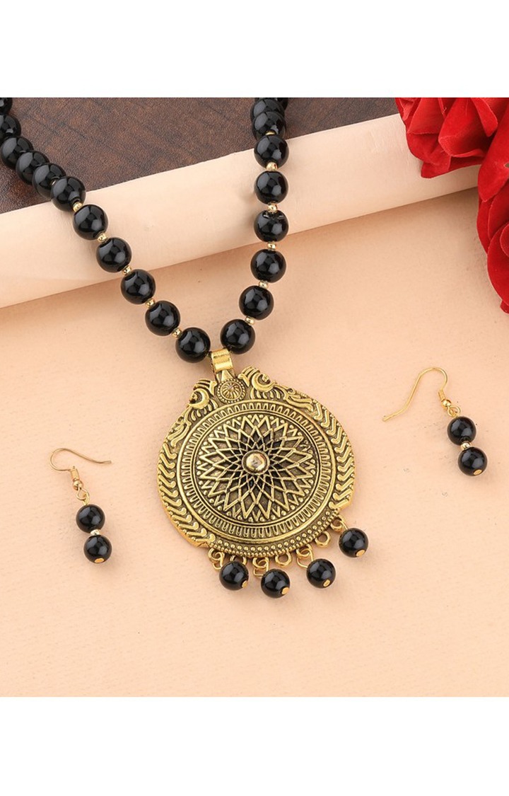 Black pearl shop mala