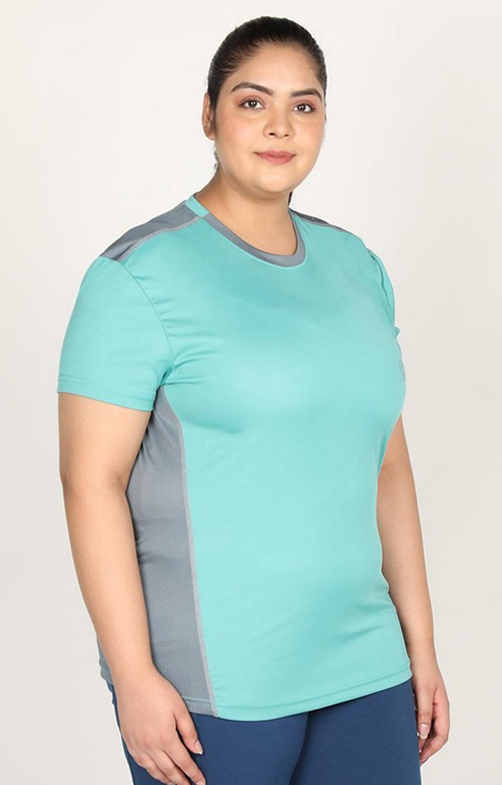 Women's Green Solid Polyester Activewear T-Shirt