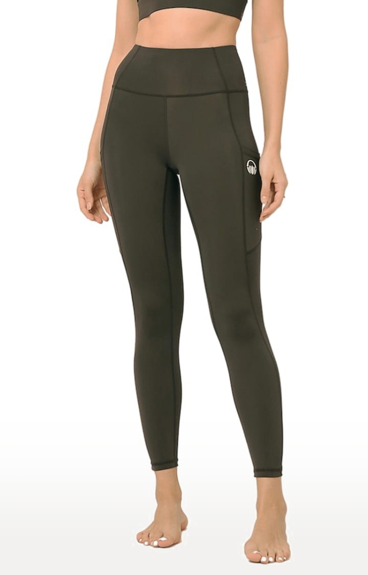 Kosha Yoga Co. | Women's buttR Yoga Pants - Midnight Black (Double Pocket) 0